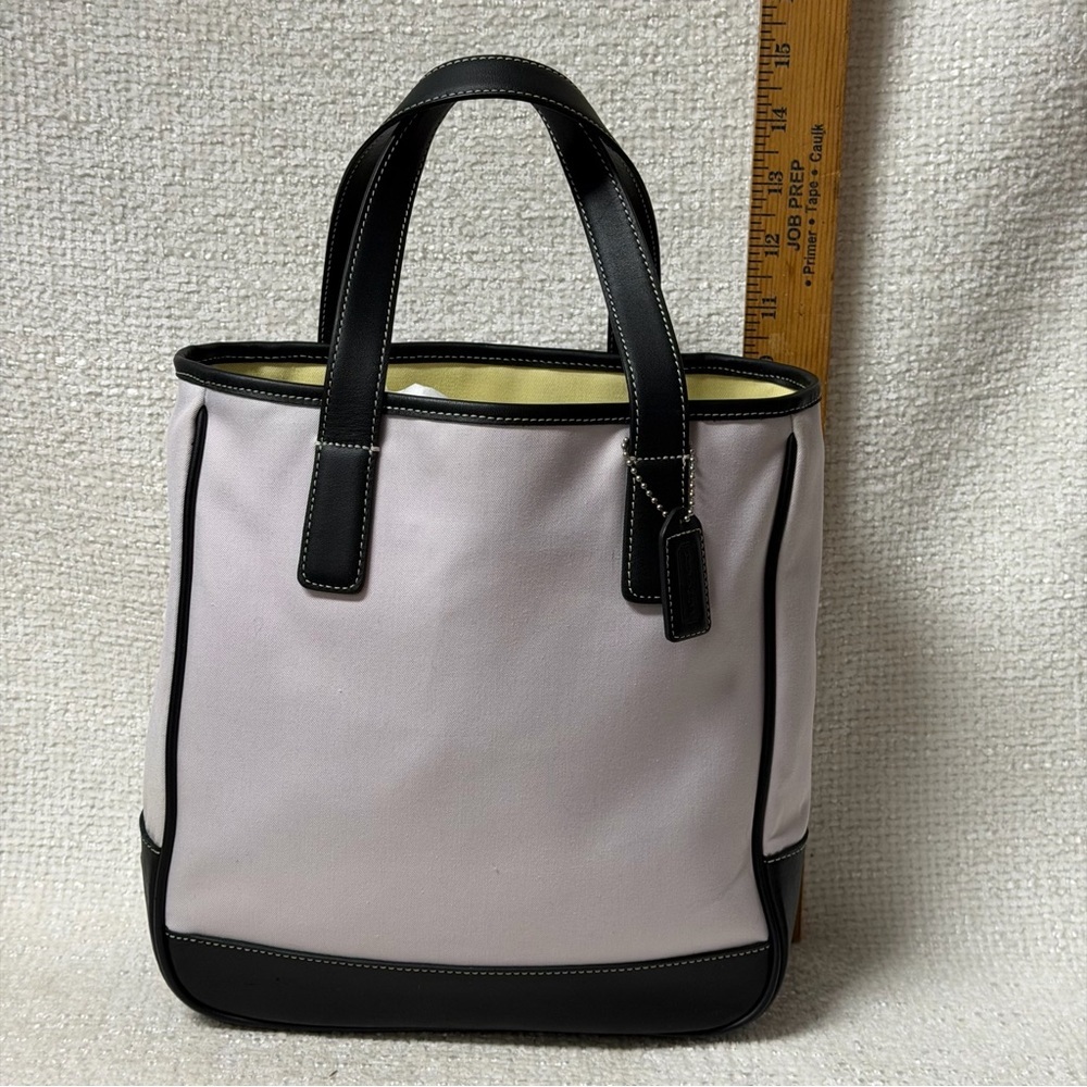Vintage Coach
Hamptons Tote Bag - Picture 7 of 10